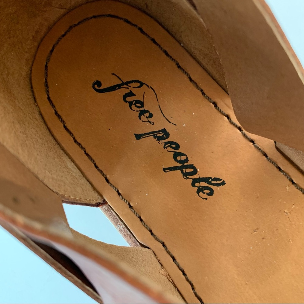Free People Vale Boot Sandals Mahogany 39.5 NWT - Picture 11 of 16